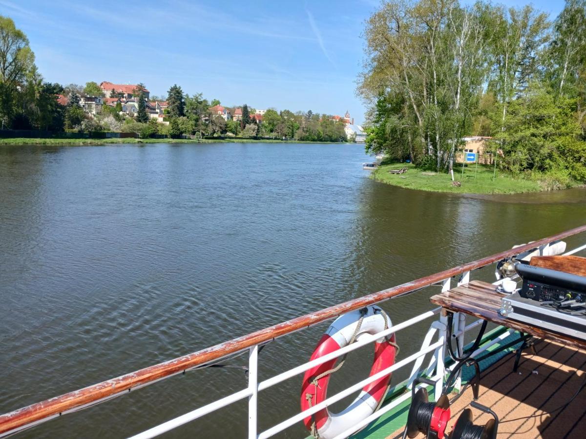 Florentina Boat Litomerice Exterior photo